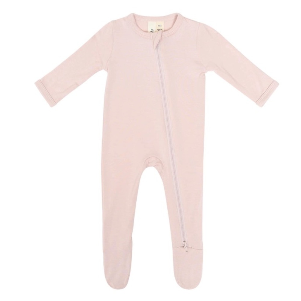 Kyte Baby Zippered Footie in Blush Size 0-3 Months